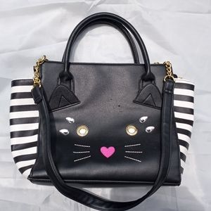 Betsey Johnson cat handbag 😻